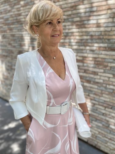 Emilia boleró
