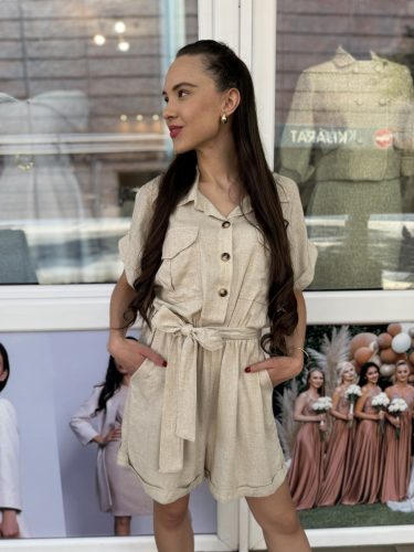 Amira overál